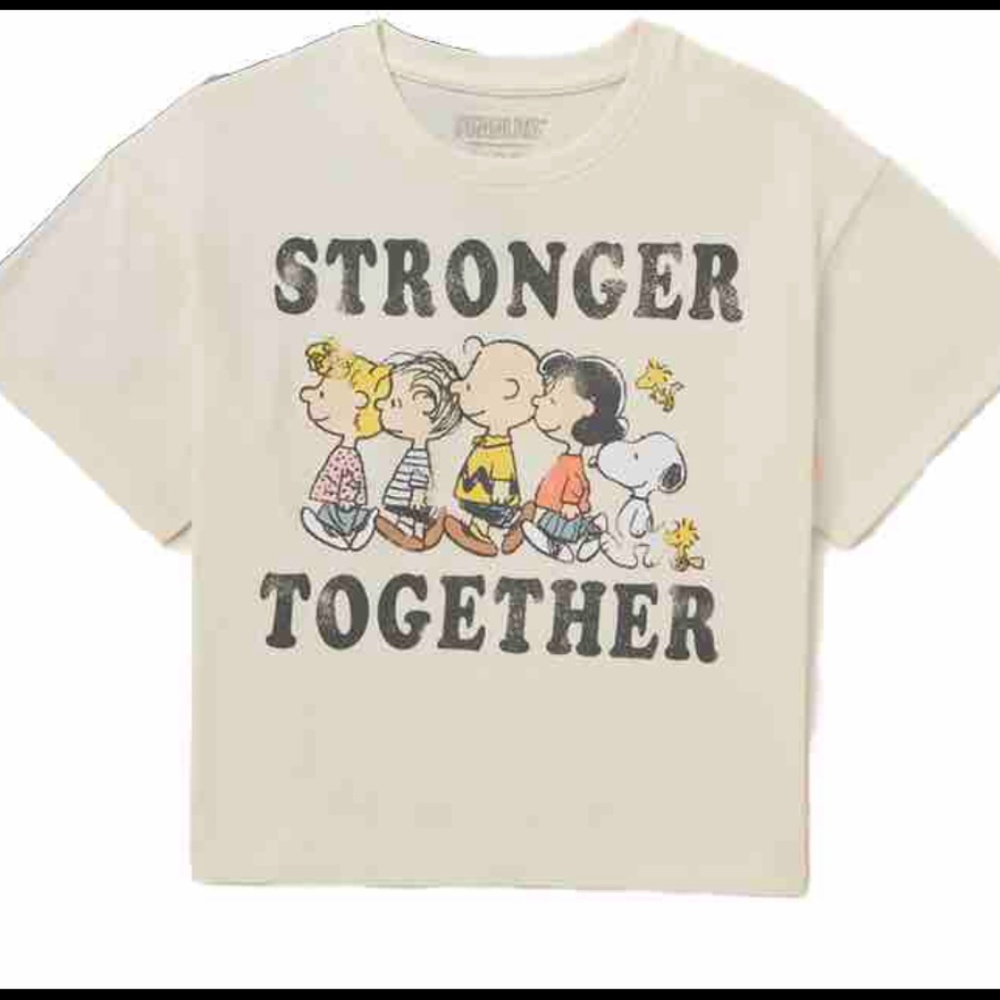 Peanuts Gang Girls Stronger Together Graphic Short Sleeve Tee Shirt Size Large